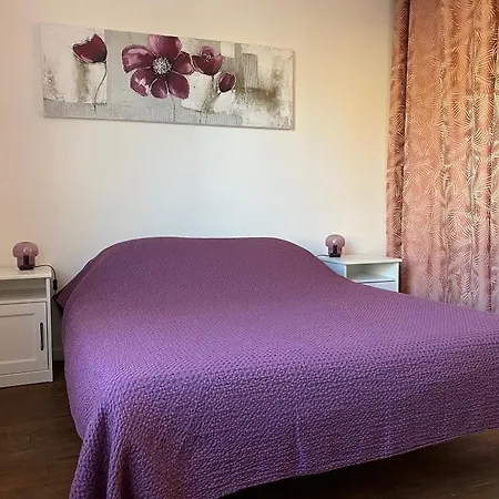 Апартаменты Lilas Aux Lits De La Gartempe *